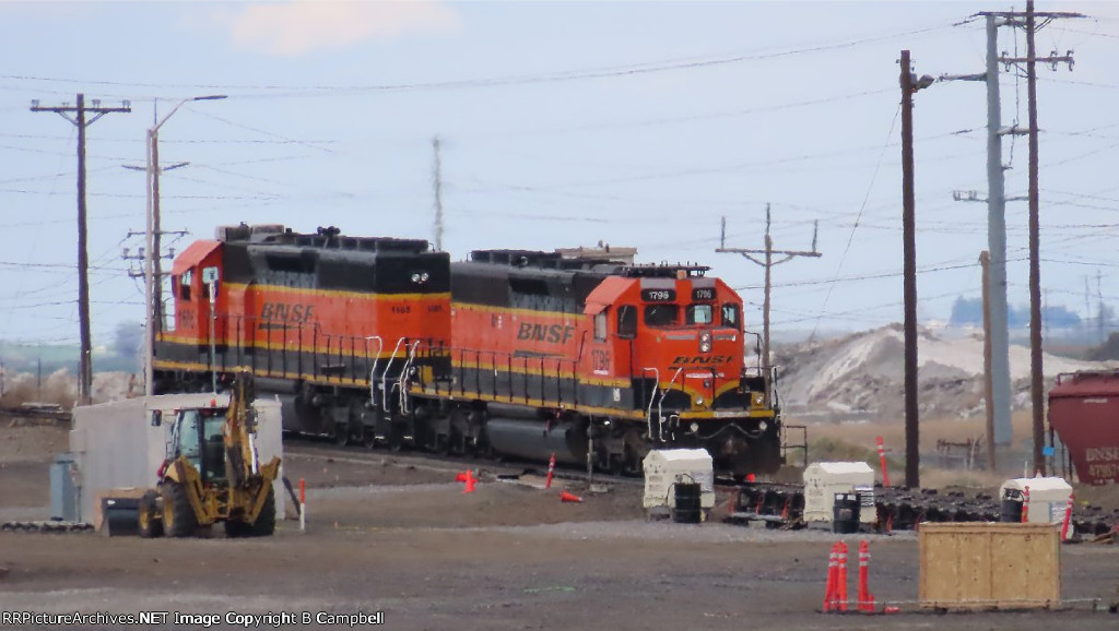 BNSF 1796-BNSF 1685